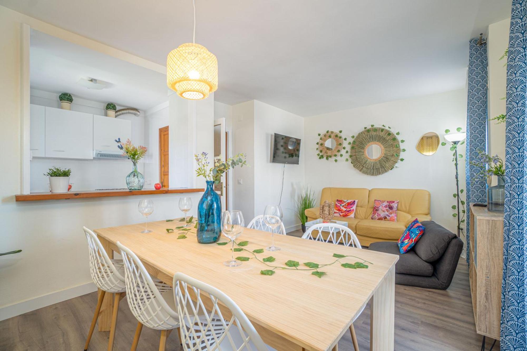 Est1-Spaciouss Appartment In The Beach, Bbq, Downtonwn, Parking, Fast Wifi Fibre 로지즈 외부 사진